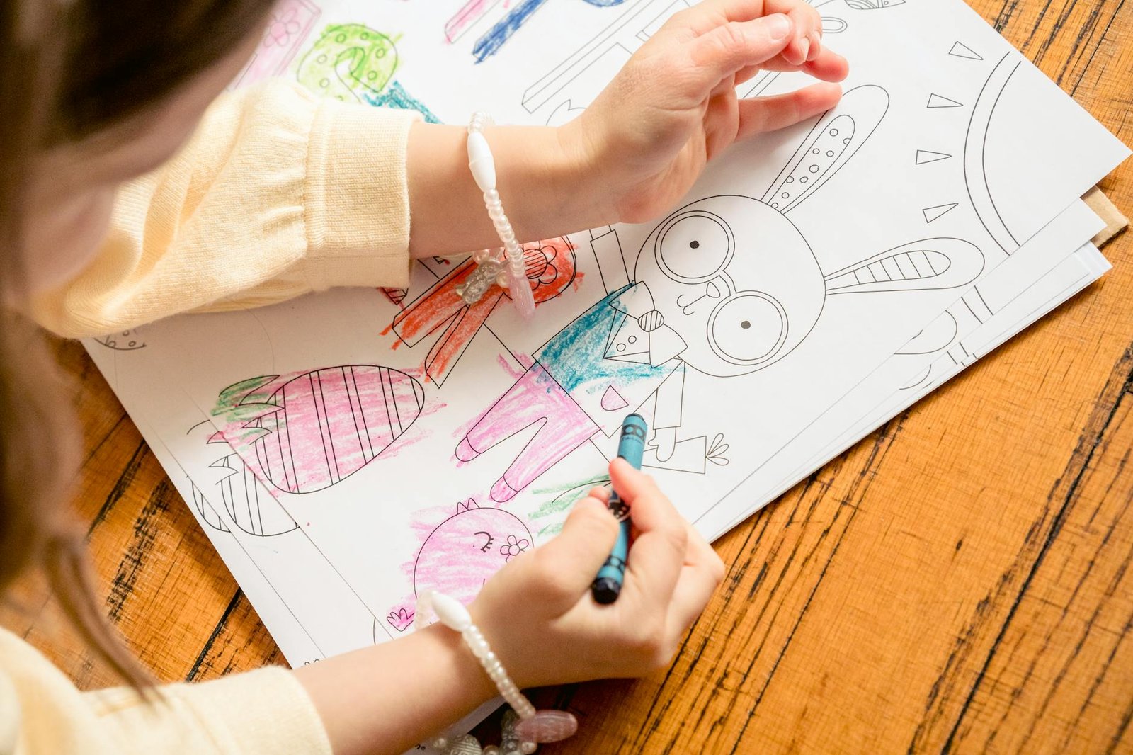 girl coloring
